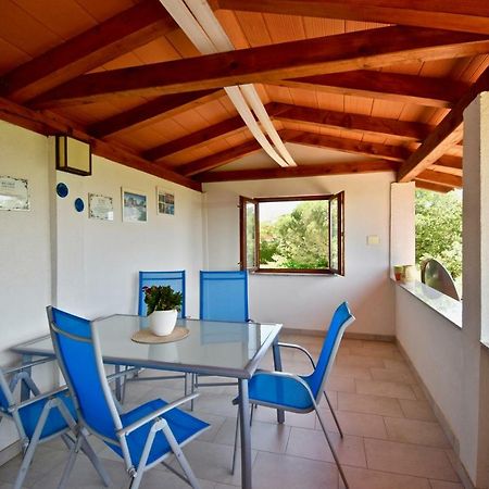 Relaxing Holiday House With Terrace Sea View Medulin Extérieur photo
