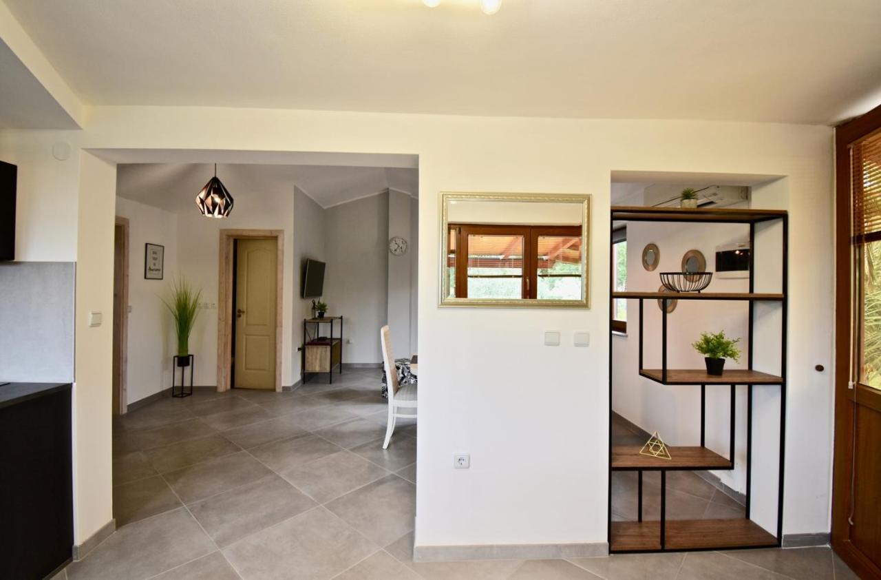 Relaxing Holiday House With Terrace Sea View Medulin Extérieur photo