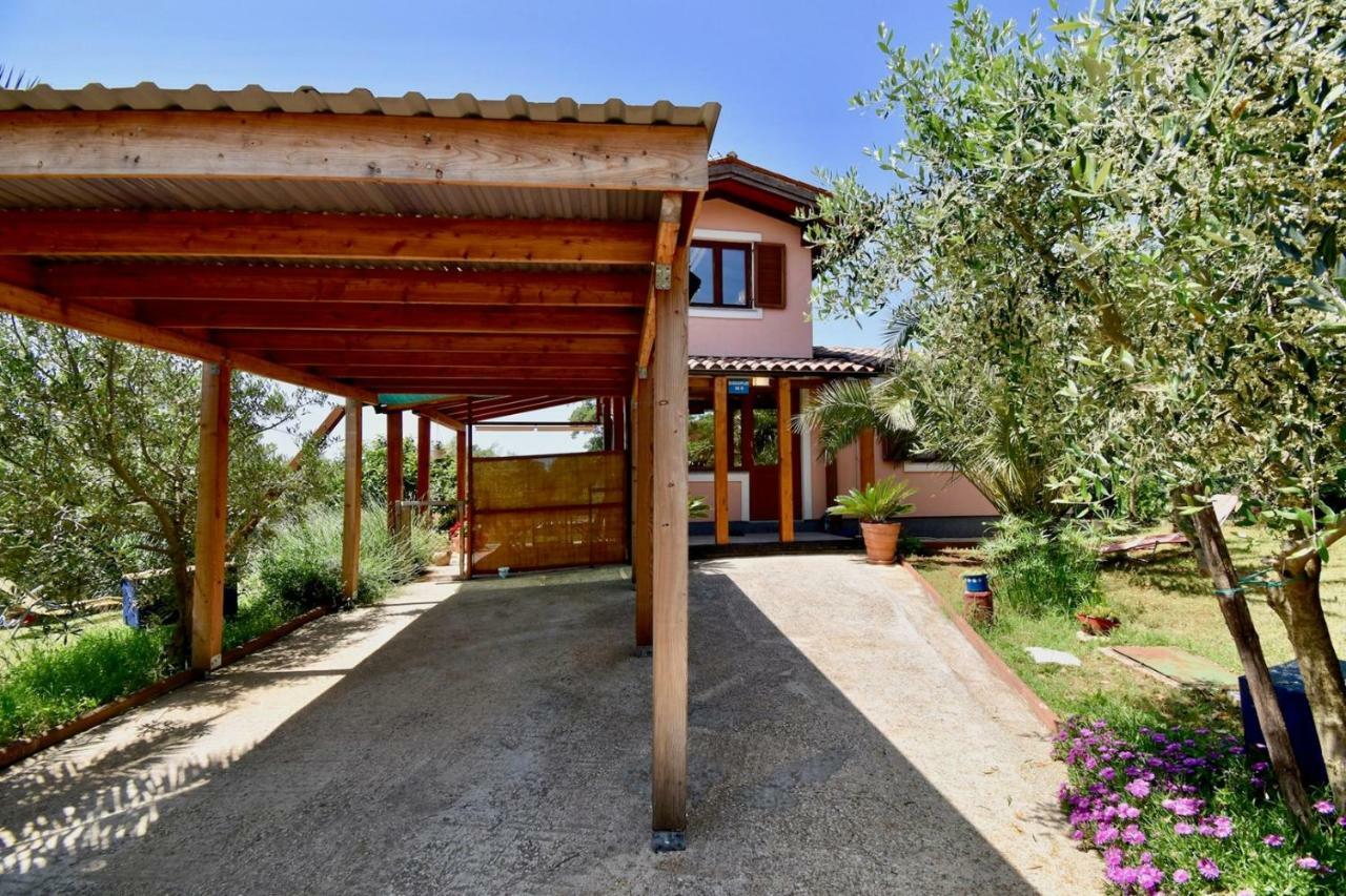 Relaxing Holiday House With Terrace Sea View Medulin Extérieur photo